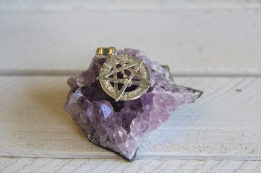 Amuletos, talismanes y fetiches