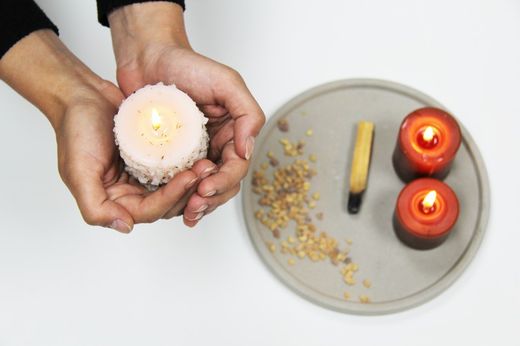 🕯 4 Trucos para intencionar con velas