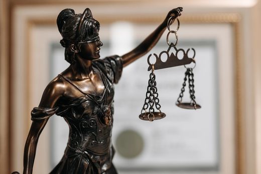 Karma y justicia divina: cómo vivir en coherencia con el alma ⚖