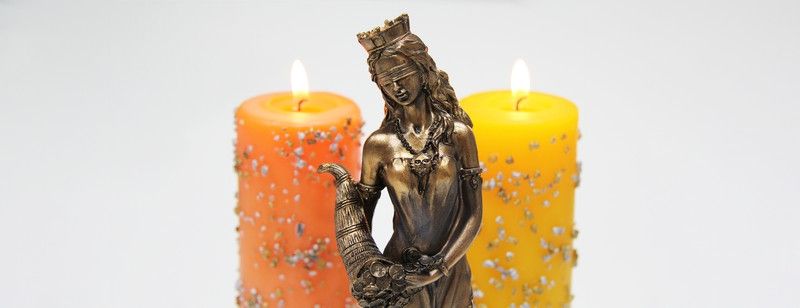 2. Para la Diosa Fortuna…