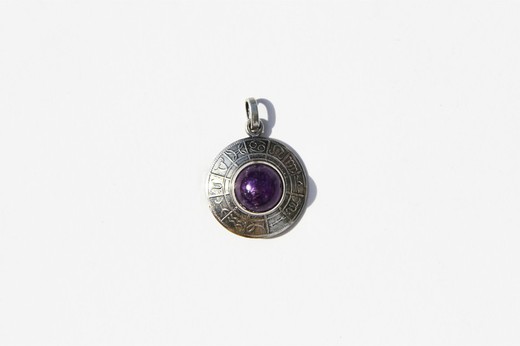 Silver Pendant with Amethyst Horoscope Mineral