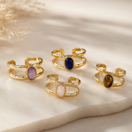Anillo Gea Dorado Cuarzo Rosa · Amor