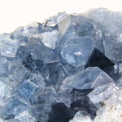 Geoda Celestina de Madagascar · Comunicació Divina