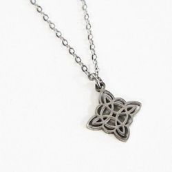 Collar Nus de Bruixa