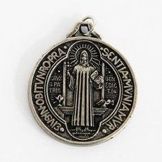 Medalla de Zamak de Sant Benet