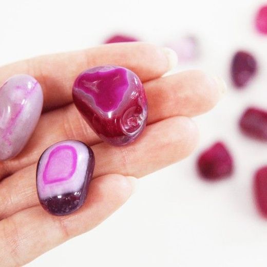 Mineral Rodado Ágata Fucsia Bolsa de 100 g