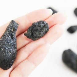 Mineral Rodat Tectita