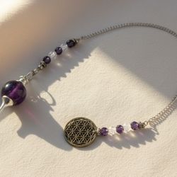 Péndulo Mineral Bola Amatista y Flor de la Vida