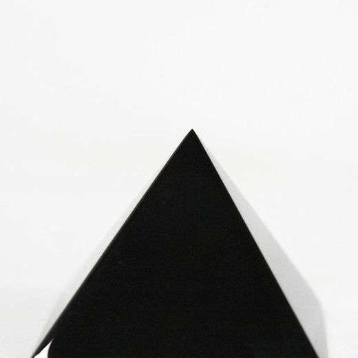 Piràmide Obsidiana