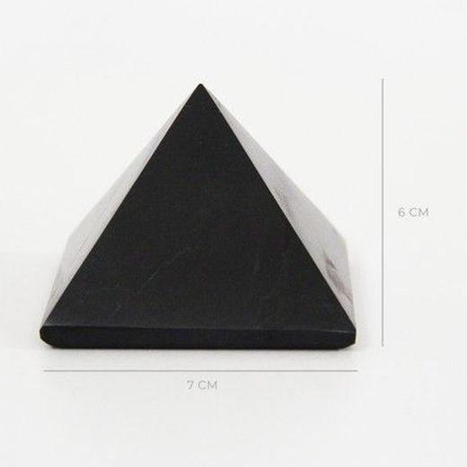 Piràmide Mineral Shungite